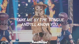 S'more Performs "Moves Like Jagger" By Maroon 5 (Lyrics) | The Masked Singer