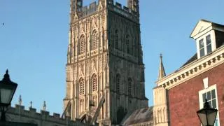 GLOUCESTER CATHEDRAL BELL RINGING 290512.avi