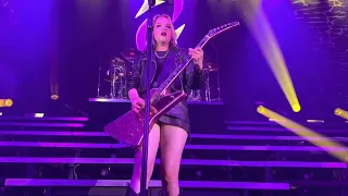 Halestorm : Love Bites (So Do I) live from Huntsville, AL 9/21/22