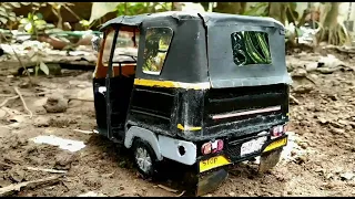 Piaggio ape autorickshaw miniature / by Tech vibes