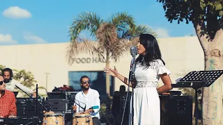 Mai Kamal - Besame Mucho (Live at The Park)