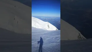 Col de la Brenva 4303 mètres / MONT BLANC Summit 4810 mètres par l itinéraire engagé des 3 monts