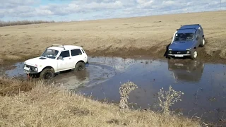 Нивы против УАЗов. "Спонтанный выезд".