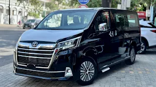 New Toyota GRANVIA PREMIUM ( 2024 ) – 6 Seater Luxury Van VIP