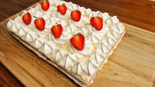 Meringue strawberry cake recipe.
