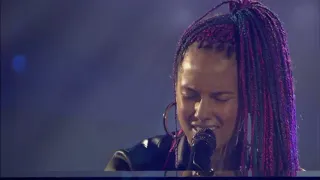 Alicia Keys - Plays Baloise Sessions 2017 Show Legendado (Leandrux)