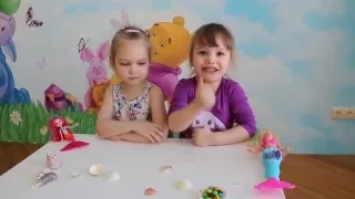 Майя и Катя играют в прятки с Барби Русалкой и M&Ms. Sweet Play with Barbie and M&Ms