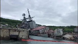 VL.ru - разлив нефтепродуктов с эсминца «Боевой» Находка