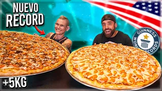 WORLD'S FASTEST FOODEATER (SHE is MOLLY) *10LB PIZZA for ONE PERSON*