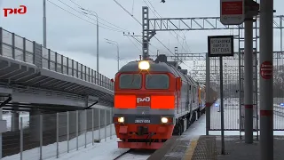 "Наконец снял" 2М62У-0034, 2М62У-0016, с хозяйственным поездом.