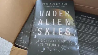 Under Alien Skies unboxing