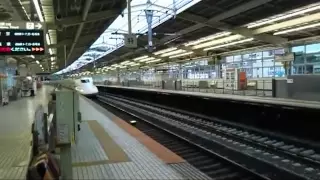 Crazy Fast and Safe Japanese Shinkansen train