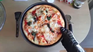 Неаполитанская пицца дома / Маргарита / Рецепт