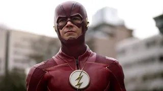 S4's suit with gold boots - Clip Edited - The Flash 4x17