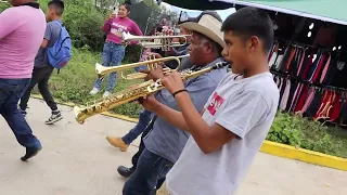 CALIDAD PURA DE ESTA BANDA, LA NETA🔥😱 - MUY POCAS BANDAS TOCAN ASÍ - USTED TIENE LA ÚLTIMA PALABRA