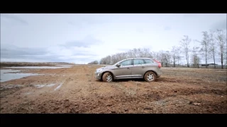 Volvo XC60 on Mud VS Mercedes G Class OFF ROAD