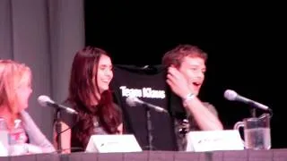 Comic Con 2011 Vampire Diaries Panel Clip 4