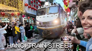 HANOI Best TRAIN STREET Experience Ever - Old Quarter - Vietnam 🇻🇳