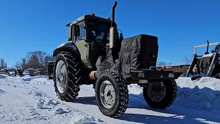 Запуск МТЗ-80 в - 20 . Чистим двор от снега