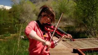 Epic Violin Girl - Lindsey Stirling