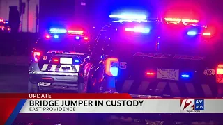 Police: Person jumped off Washington Bridge during traffic stop