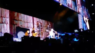And I Love Her (Paul McCartney) (Madrid 2/6/16) (One On One)