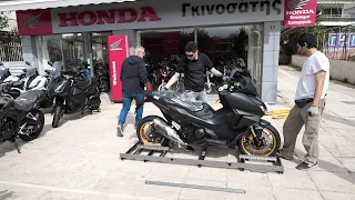 unboxing HONDA FORZA 750 scooter Black with Gold color new 2024