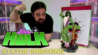 She-Hulk Comiquette Statue Unboxing by Sideshow Collectables