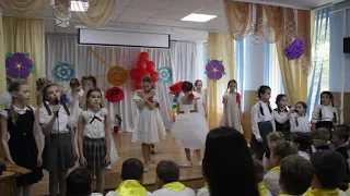 4-Б класс 176 школа г.Харькова танец к Дню ПОБЕДЫ
