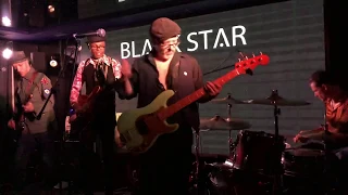 Smash Live at “Black Star”, Paris; Oct.27/ 2018 : “Are You Experienced?/ Wild Thing”