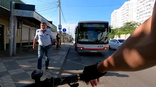 Нападение водителя автобуса на велосипедиста. Без цензуры. 14.06.2021