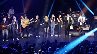 Alain souchon, Pierre Souchon chantent "Foule Sentimentale" à la Salle Pleyel - IFRAD