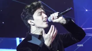 Dimash Qudaibergen - Love is like a dream [Best Fancam] New Wave 2019 /Димаш Кудайберген /迪玛希 爱情如梦