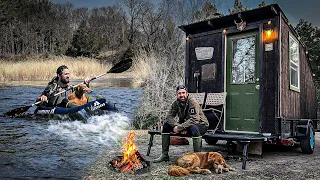 Paddling a WILD RIVER to a Cozy Cabin with my Dog!