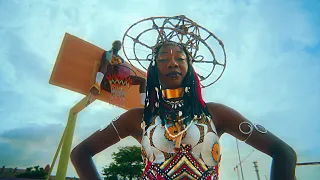 Fatoumata Diawara - Nsera feat. Damon Albarn