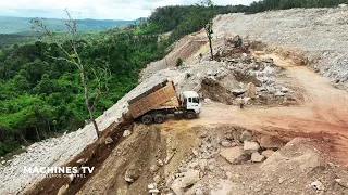 Update High Mountain Road Construction: Excavator Big Stone Digging, Loading, and Unloading