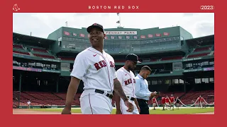 Rafael Devers Mic'd Up for Red Sox Team Photo Day!
