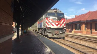 Metra Evening Rush Hour on the Racetrack