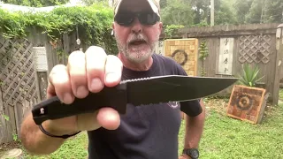 SOG Recondo FX Blackout Fixed Blade Knife from the Shop to throwing in the board in the Playground