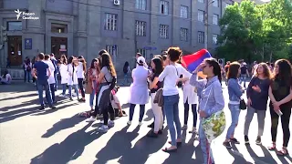 Забастовка в Армении. Начало