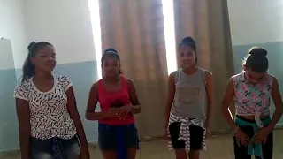 Meninas dançando fuleragem do Daniel saboya (MC WM).