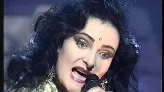 Siouxsie & The Banshees Kiss Them For Me Top Of The Pops 30/05/91