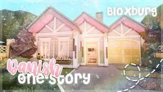 Roblox Bloxburg - Danish One-Story House - Minami Oroi