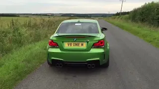 BMW E82 1M V8 S65 Engine-exhaust sound