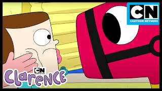 Hit The Piñata! | Clarence | Cartoon Network