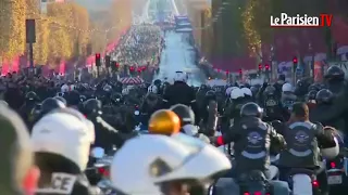 Hommage à Johnny Hallyday  le cercueil descend les Champs Elysées