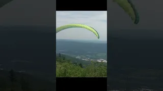 Paraglider's launching at Mount Greylock