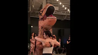 T-rex tango