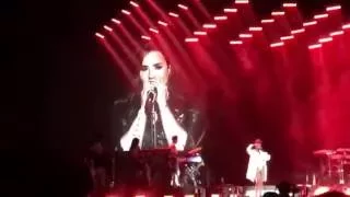 Demi Lovato - Cool For The Summer - Future Now Tour - 08-31-16 - Minneapolis, Minnesota