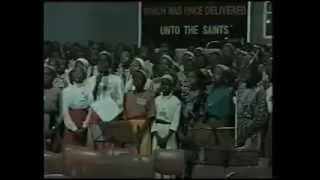 Deeper Life Youth Choir - It's not an easy road